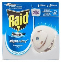 DIFFUSORE ANTI ZANZARE RAID NIGHT & DAY 10 GIORNI X 24 ORE INODORE SENZA SOLVENT